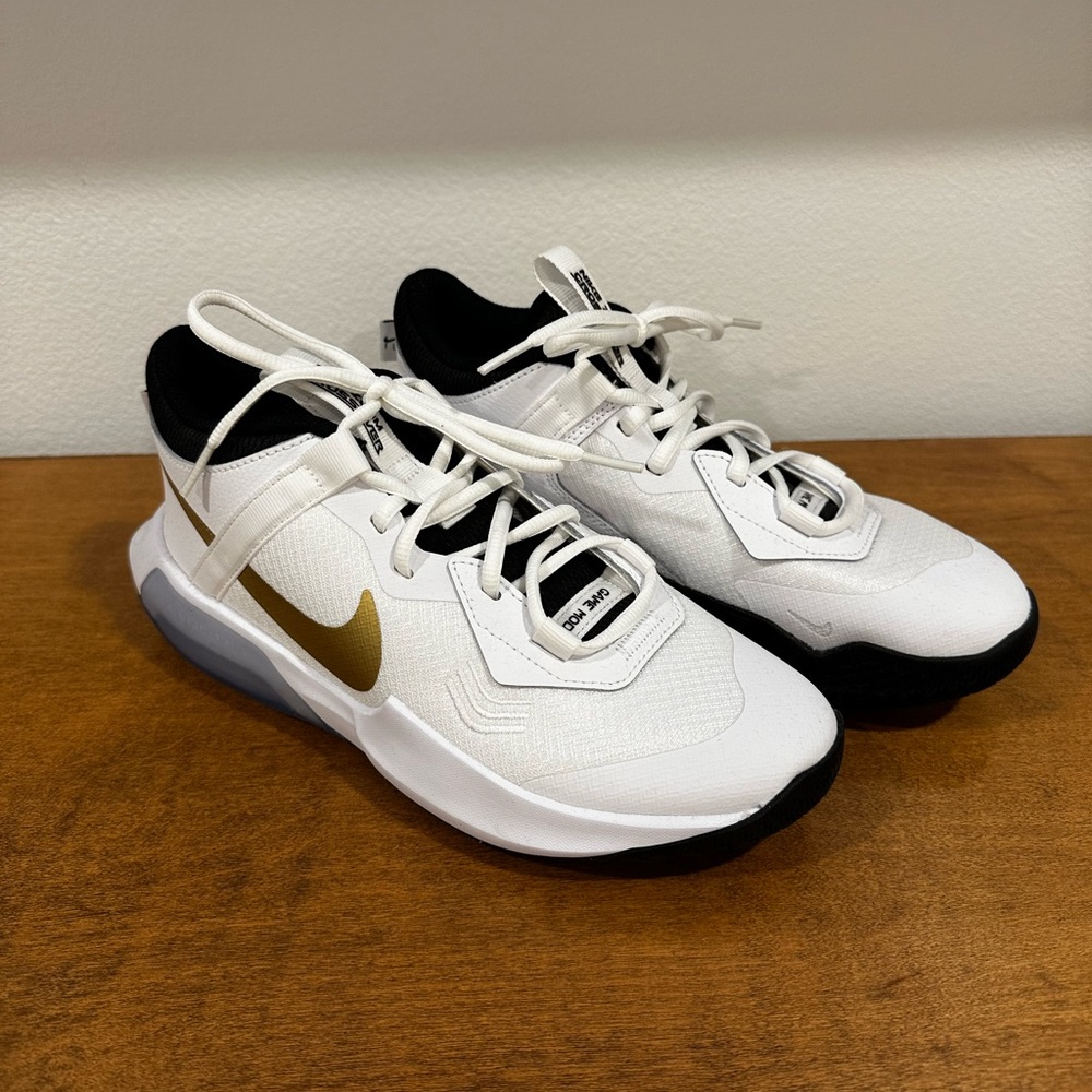 Nike zoom makeover GAME MODE sneakers - BRAND NEW NEVER WORN